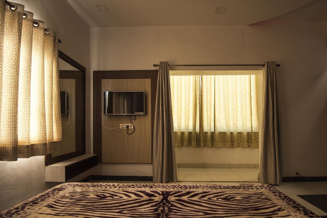 Royal Rawat Palace Pushkar Ngoại thất bức ảnh