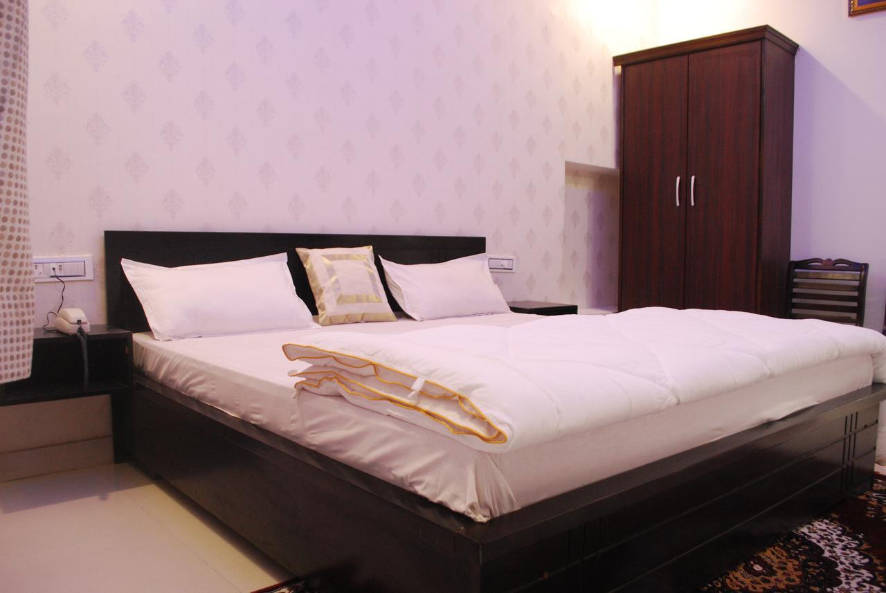 Royal Rawat Palace Pushkar Phòng bức ảnh